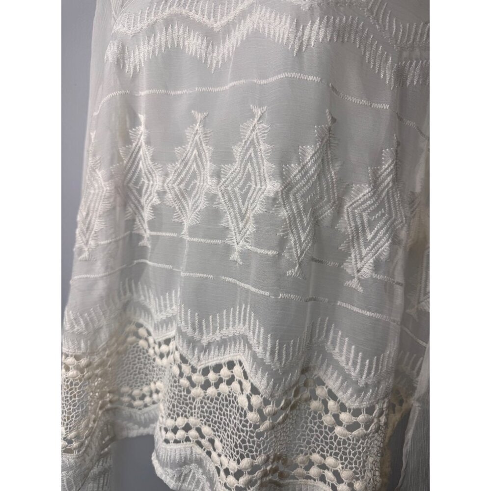 Chico's Ivory Sheer Embroidered Lace Tunic Blouse 3/4 Sleeves Asymmetric Hem - Picture 4 of 11